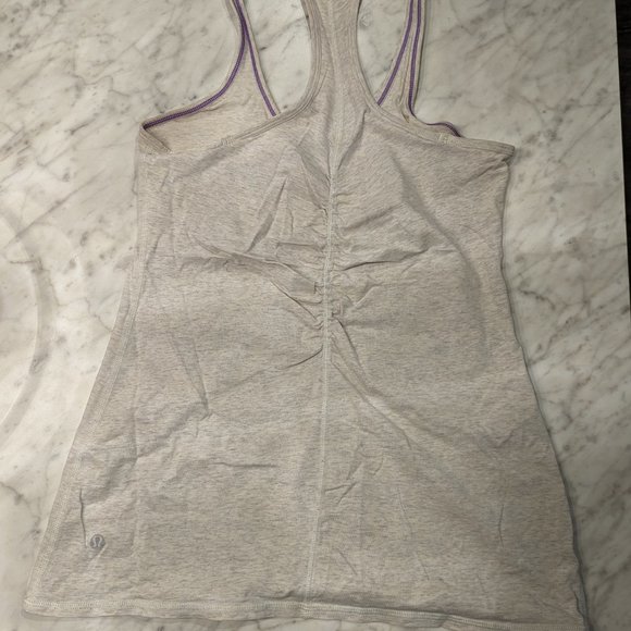 Lululemon reversible racerback tank top light heather grey Women size 8 - Picture 4 of 8
